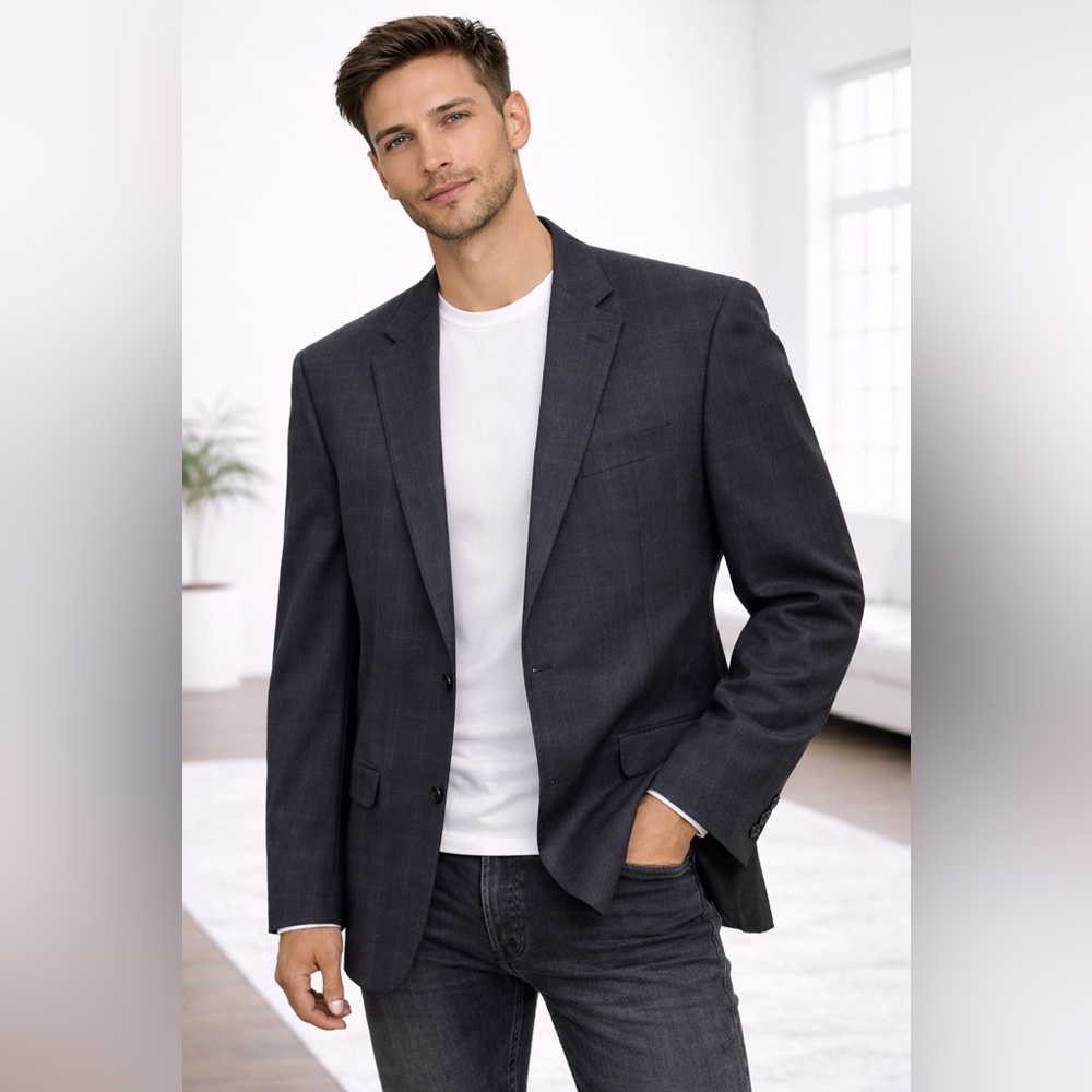 Men’s Classic Black Blazer – Size Large